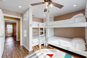 Copano Ridge Dream Unit A & B