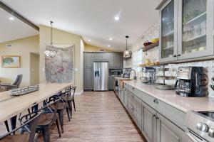 Copano Ridge Dream Unit A & B