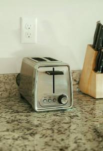 Historic Freshly Renovated 8-Bedroom Townhomes - Downtown Loudon