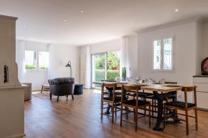 Pretty house with pool in Cagnes-sur-Mer