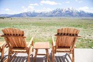 Yellowstone Trail Lodge - Ubytování bez kategorie ve městě Emigrant