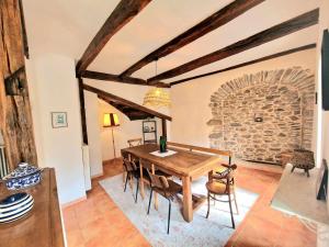 MAISON DE VACANCES - Jardin, barbecue et charme