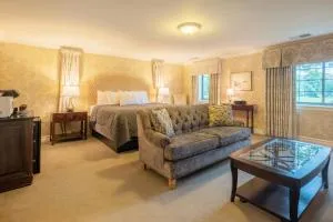 Red Coach Inn - Ніагара-Фоллс