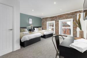 The Wavertree Rooms - Air Host & Stay - 6 Bedrooms