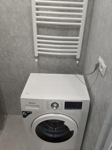 Bright and Colorful Apartment in north tbilisi