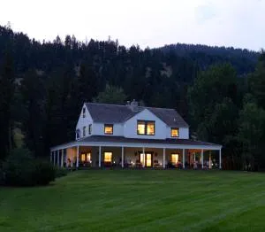 Sanctuary at Crow Hollow Ranch - McLeod