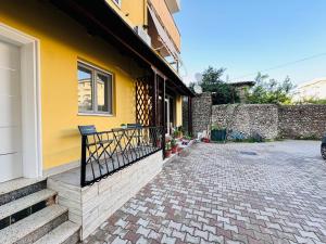 Edi Apartament Center