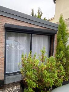 Maisons de vacances Cozy maisonette in Versailles 15 min from Paris : Maison 1 Chambre