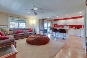 Lake Cumberland Resort Condo with Direct Lake Access - 丹维尔