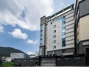 Time Hotel - Sambang-dong