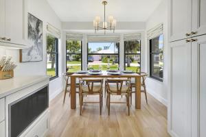 Luxury Privacy and Close to Beach