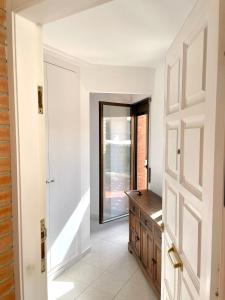 APARTAMENTO CON GARAJE en primera línea de playa