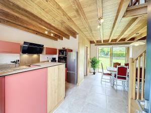 Villas Deux gites a la campagne 14 pers piscine jacuzzi : photos des chambres