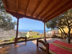 Casa Roja La Calera - Calera