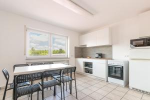 Monteurapartment I 8 Betten I Küche I Waschmaschine I Balkon