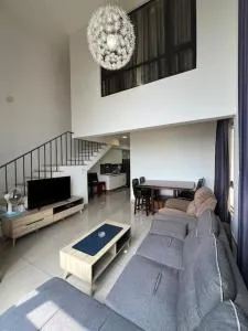 Spacious Home at Heart of Cyber Mamadovs Kor - 塞贝维