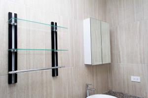 3A - 4BR Apartment !