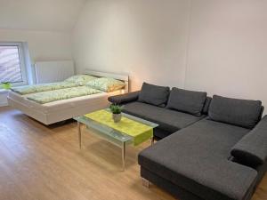 Ferien-Wohnung für 1-4 Pers in Seenähe
