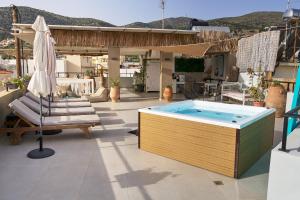 Malia Boutique Studios