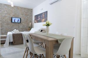 Floris Apartment-Room Wi-fi-Parcheggio gratuito