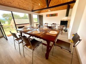 Lujosa Cabaña Represa del Sisga TV Wifi Cocina BBQ