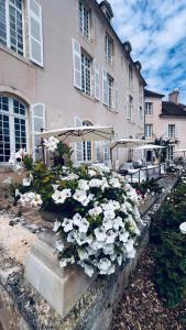 Sejours chez l'habitant Domaine familial du chateau de Ragny : photos des chambres