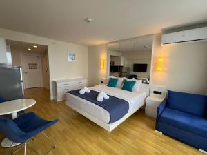 Sunny Batumi Orbi City, C block, 41 floor, 4141