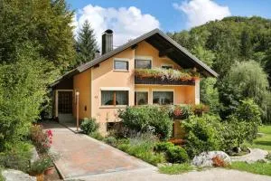 House Mavko Near Lake Cerknica - Happy Rentals - Stari Trg pri Ložu