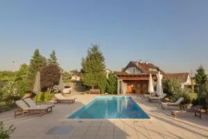 Pool Villa Izabela With Wellness - Happy Rentals - Cerkvenjak