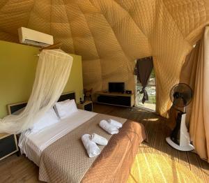 Manna Gea Glamping Domes
