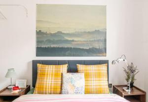 3 The Haw thornes Sleeps 6 NEC 7mins