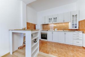 Olive Branch 1bd Apartment Dobra Voda