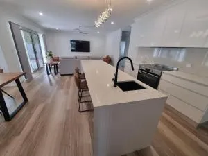 Large Brand New Executive Home in Hervey Bay - Pialba