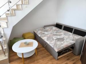 Sunny Beach Cozy Apartment With a Pool