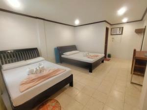 D Elmers Resort and Convention Hotel