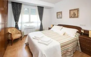 AG Piso Isabema a 400m del centro de Carballo - Carballo