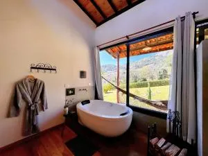 4 Estações & Chalé da Pedra - 萨普卡伊米林