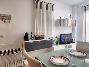 Laguna Beach Relax - Mar, Piscina, Parking