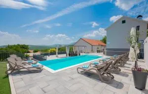 Cozy Home In Podbablje Gornje With Wifi - Podbablje