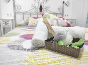 Con terraza y muy cerca de la playa,centro y estación de tren