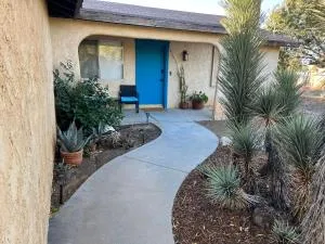 Quaint Vintage Ranch Style 4BedRoom 2Bath Sleeps 10 - Lancaster