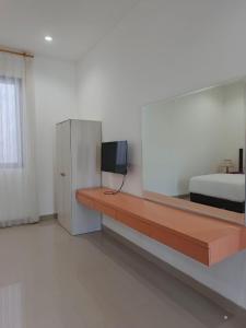 Casa White Hersa Bless