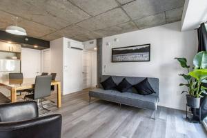 City Center, 2 bathroom, AC, Parking, Pool