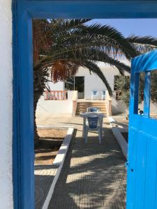 Villa moderne bord de plage, terrasse magnifique avec vue sur mer