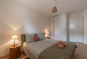 Appartements L-Eugenie - Appartement design & confort en centre-ville : photos des chambres