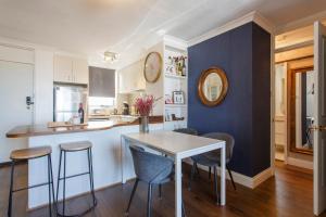 Central Hidden Gem - Fremantle Apartment