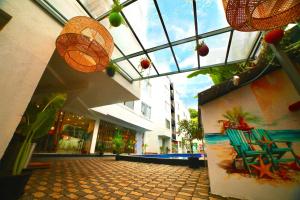 HUE GUH The Porto Candolim