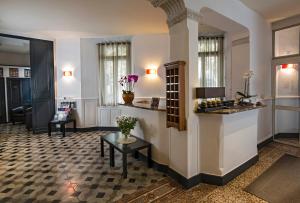 Best Western Le Comtadin photo 15