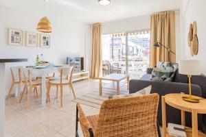 Playa Arena Beach Apt by Dream Homes Tenerife