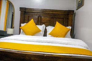 Cozy, Furnished Studio Apartments for rent